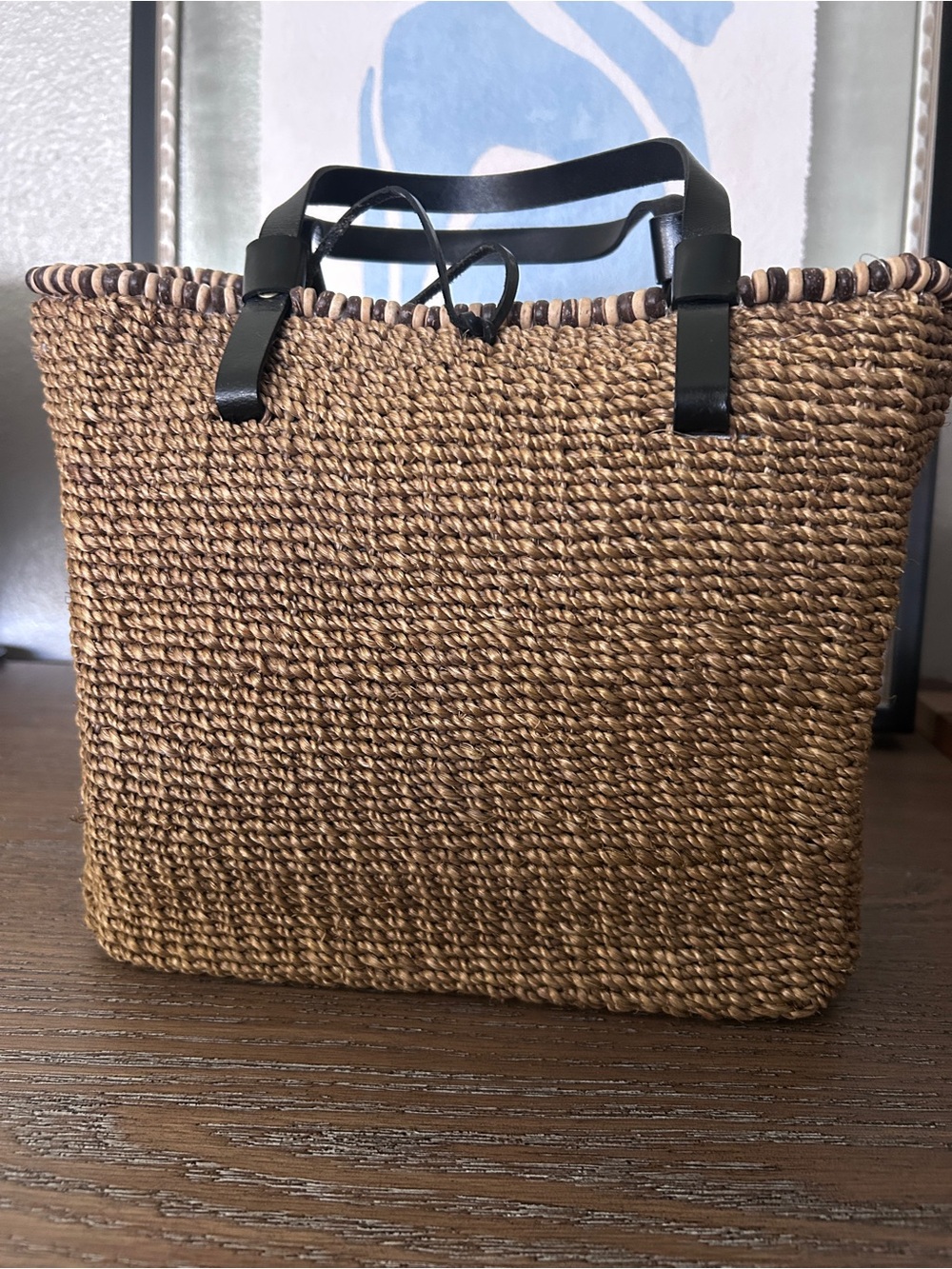 Vintage- Sea Grass Basket Bag with Black Leather Handles + Shell Closure - Picture 4 of 11